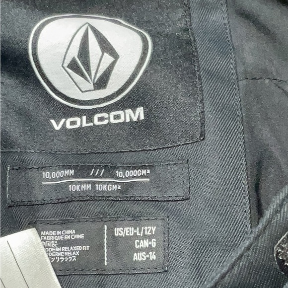 NWOT Volcom Freakin Snow Chino Boys 12y insulated Snowpants - Picture 2 of 3